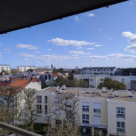 Studio Dans Les Nuages